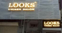 Looks Salon - Khan Market, New Delhi